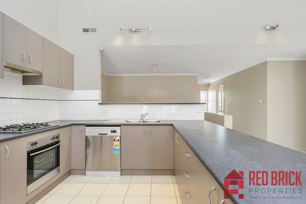 18 Ayrton Street, Gungahlin ACT 2912 - Townhouse For Rent | Domain - Photo 1