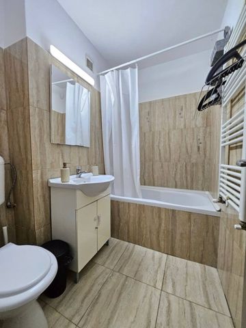 Ap. 2 cam, Expo Parc, modern, 1700 RON - Photo 4