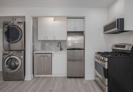 For Lease - 59 Bowhill Crescent Unit# 4, Toronto, Ontario - Photo 2