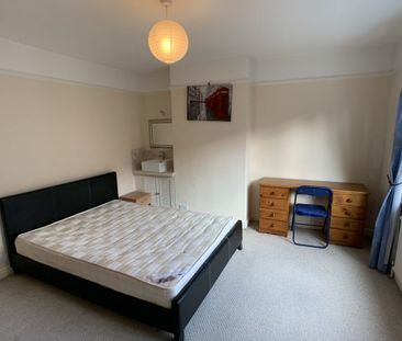 Curzon Terrace, South Bank - P1712 - Photo 6