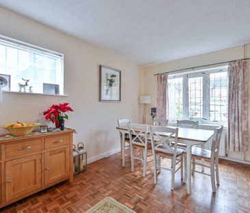 Orchard Gardens, Leatherhead,, Effingham, KT24 - Photo 6