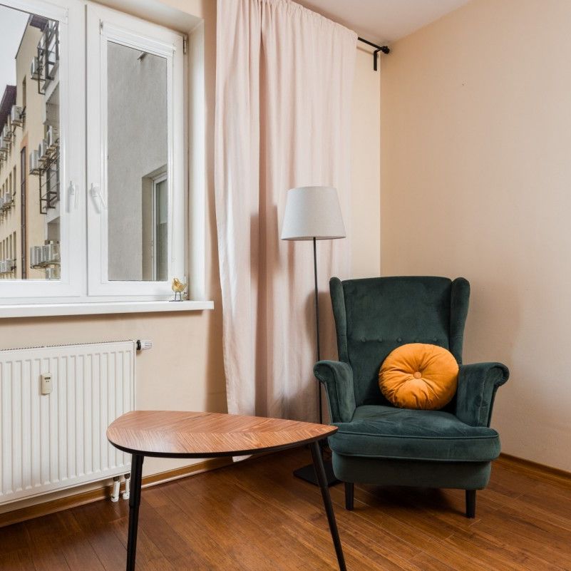 3 pokoje | Cieche | Kameralna uliczka - Фото 1