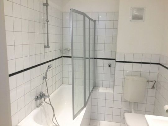 Düsselthal: 2-Zimmer-Wohnung mit Einbauküche - Photo 1