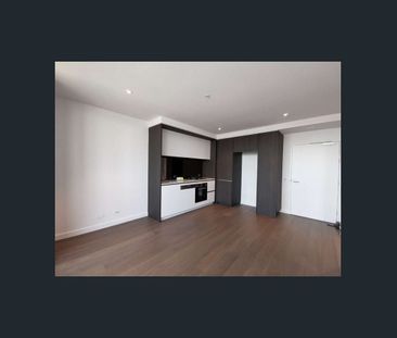 Waterfront Living on Prestigious Collins Street - Photo 2