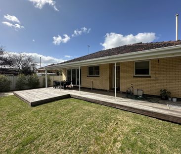 32 Chertsey Road, Shepparton VIC 3630 - Photo 1