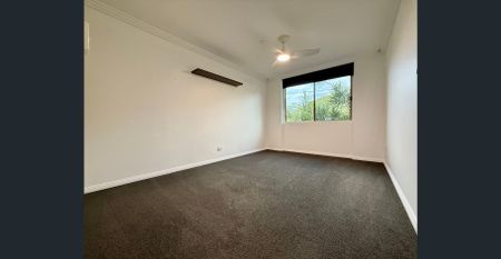 Renovated Beach Pad within 200m to the sands of Currumbin Beach! - Photo 4