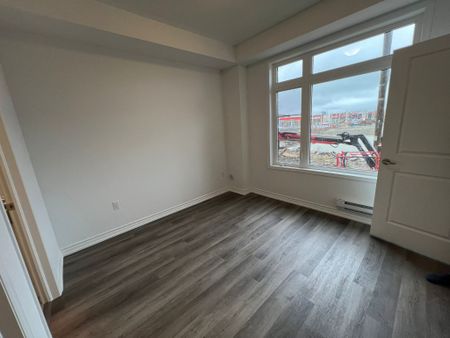 For Lease - 148 Keppel Circle, Brampton, Ontario - Photo 3