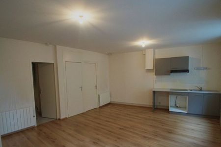 Appartement Chazay D Azergues 1 pièce(s) 32.80 m2 - Photo 5