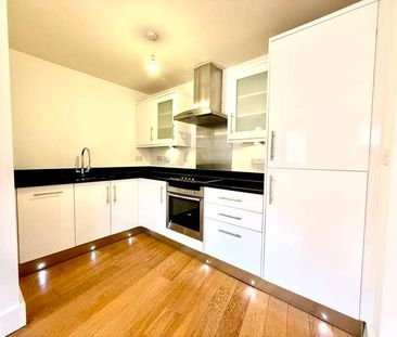 The Radius, Red Lion Parade, HA5 - Photo 2