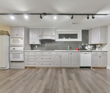 For Lease - 130 Princess Anne Crescent Unit# Bsmt, Toronto, Ontario - Photo 4