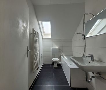 Gemütliches renoviertes Dachgeschoss… 2 Zimmer, Küche, Bad - Foto 6