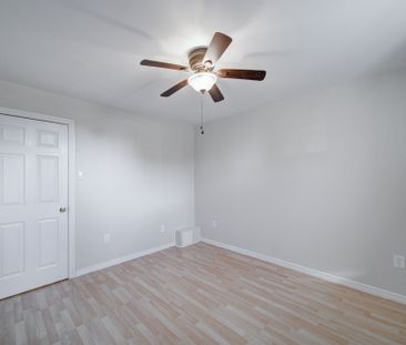 For Lease - 2329 Belyea Street Unit# 1A, Oakville, Ontario - Photo 4