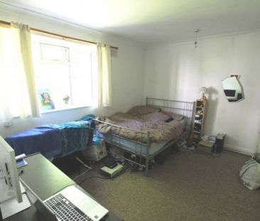 BRAMLEY HOUSE, KINGSTON UPON THAMES, TO LET, £875 PCM - Photo 2