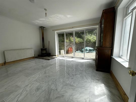 Blackawton - Photo 1