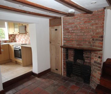 Middle Cottage, Lynn Road, West Rudham - Photo 2