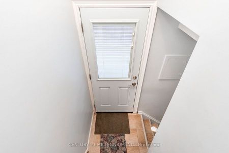 For Lease - 18 Margrath Place, Toronto, Ontario - Photo 2