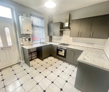 4 bedroom house to rent - Photo 2