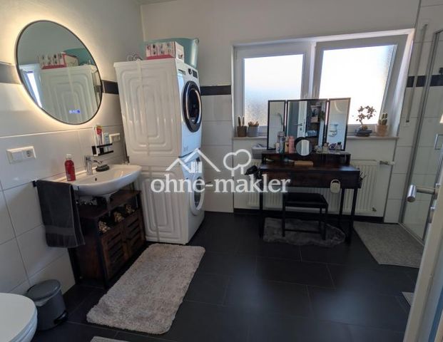 Schöne 2-Zimmer-Wohnung mit Balkon nähe Waldrand in Östringen - Photo 1