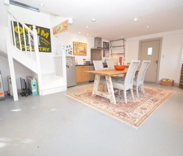 1 bedroom detached house to rent - Photo 5