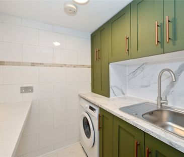 Etchingham Park Road, London, N3 studio to rent - Photo 5