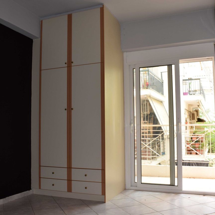 (Προς Ενοικίαση) Studio/Γκαρσονιέρα , Κέντρο, Λάρισα, 19 τ.μ., €200 - Photo 1