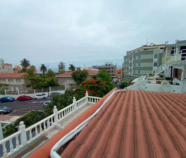 Casa/Chalet independiente En alquiler Calle Puerto Viejo, Distrito ... - Photo 5