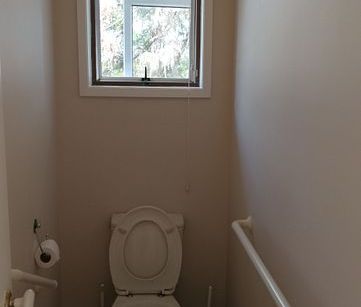 Sunny 3 bedroom townhouse in Westlake school zone - Photo 4