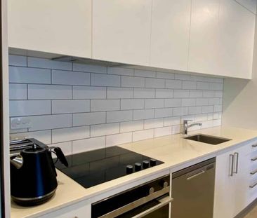 Modern Three Bedroom Apartment in Northcote fo... - Photo 3