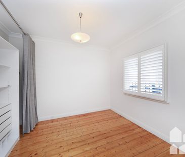 Large Yard In Well Loved Location! - Photo 4