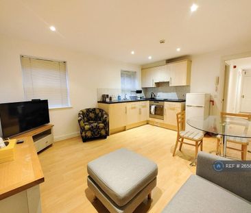 1 bedroom flat to rent - Photo 2