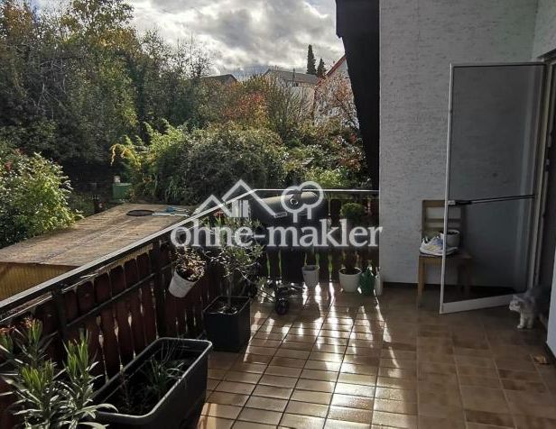 Schöne helle 3,5-Zimmer Dachgeschosswohnung mit großem Balkon - Photo 1