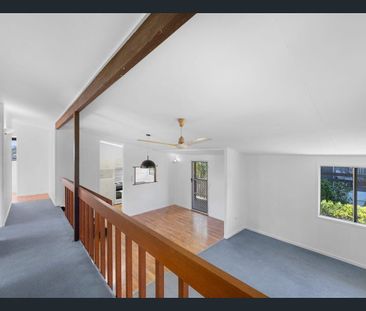 Fresh & Comfortable Living in a Quiet Cul de Sac - Photo 2