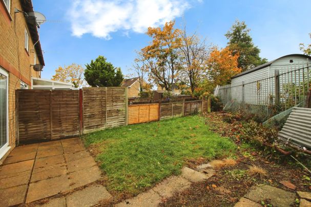 Babington Park, Grange Park, Swindon, Swindon, SN5 - Photo 1