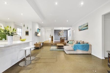 19 Johns Road, Mornington - Photo 2