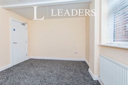 1 bedroom apartment to rent South Parade, Skegness, Lincolnshire, PE25 - Photo 4