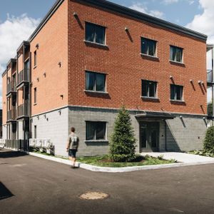 IMMEUBLE NEUF - Électros (5), wifi, a/c, stationnement (1) inclus - 3 1/2 ET 4 1/2 neufs à louer - Saint-Jérôme - Photo 2