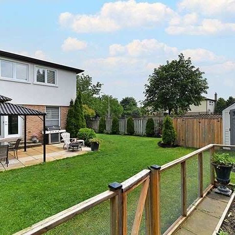 For Lease - 4302 Shelby Crescent, Mississauga, Ontario - Photo 1