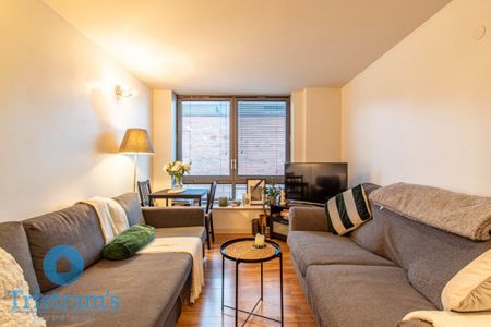 1 bed Apartment for Rent - Photo 2