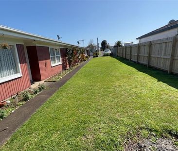 1/7 Thompson Street, Mangere East, Auckland - Photo 2