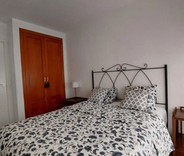 Piso de alquiler en Calle Monseñor Romero, Altozano - Conde Lumiares - Photo 4