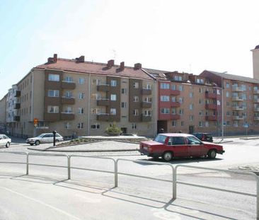 Västra Åsgatan 29 B - Photo 1