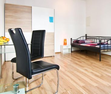 Schöne, voll möblierte Wohnung im Hochparterre in Köln Nippes - Photo 1