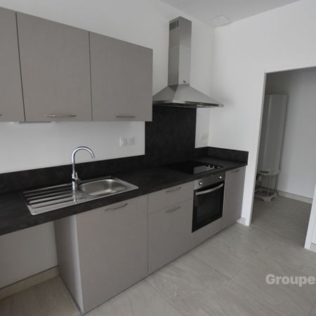T3 Parking - Climatisation - Cuisine équipée, - Photo 3