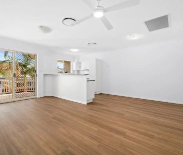 “Modern Apartment in a Quiet Alderley Location” - Photo 4