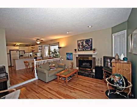 2112 - 1 Avenue NW, Calgary - Photo 3