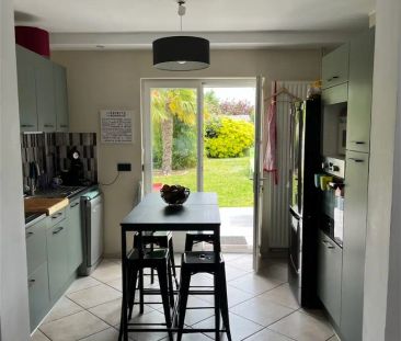 Location maison 4 pièces - 110.47m² à Cappelle-en-pévèle (59242) - Photo 1