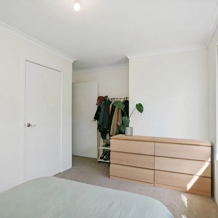 Private, Low-Maintenance Living in a Prime Innaloo Pocket - Photo 1