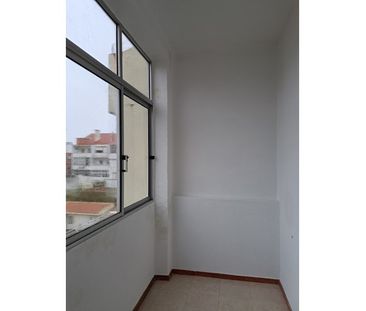 Apartamento T4 em Setúbal - Photo 3