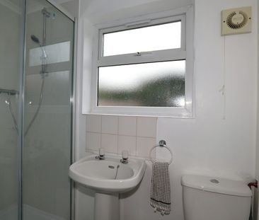 The Chalfonts, Branston, LN4 - Photo 4