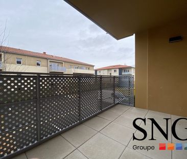 T2 AVEC BALCON ET PARKINGS - Photo 2